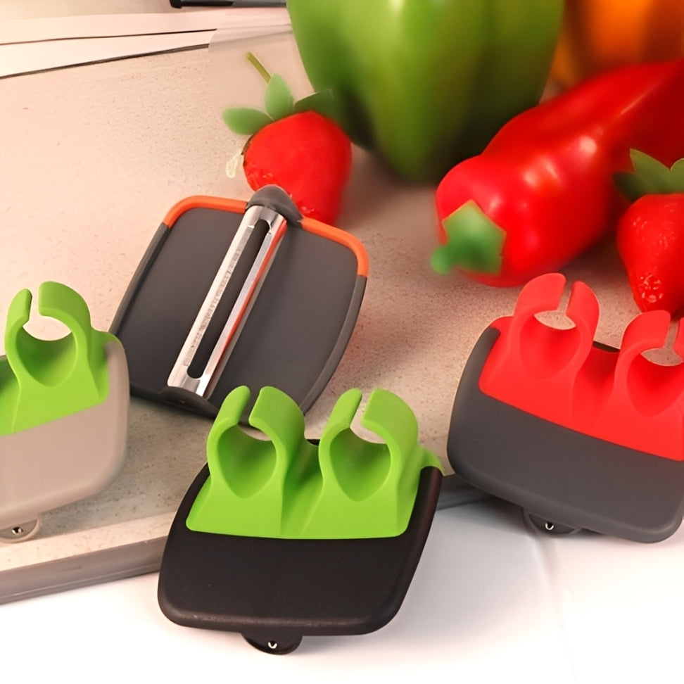 Silicone Finger Grip Peeler 🔥 (BUY 1 GET 1 FREE)