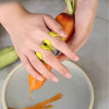 Silicone Finger Grip Peeler 🔥 (BUY 1 GET 1 FREE)